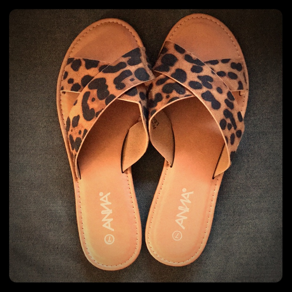 ANNA sandals